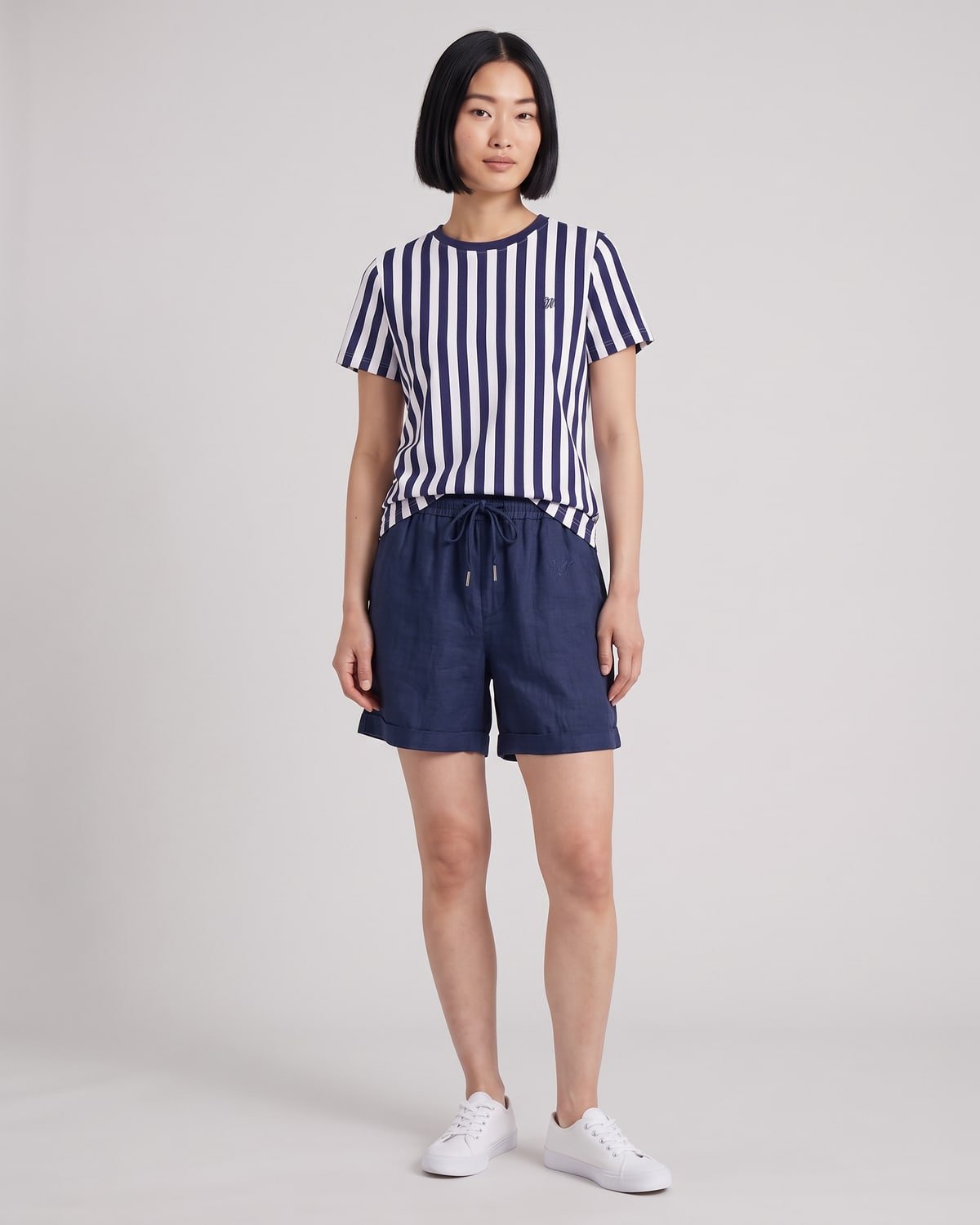 Jetty Linen Short, fabric detail